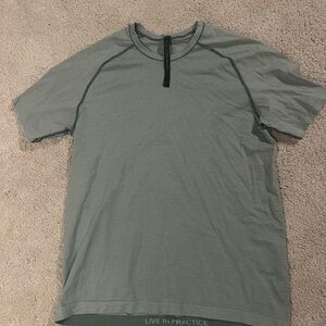 Men's Short Sleeve Striped Athletic Tee in Light Green